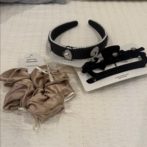 Hair Accessory Bundle - Picture 13 of 13